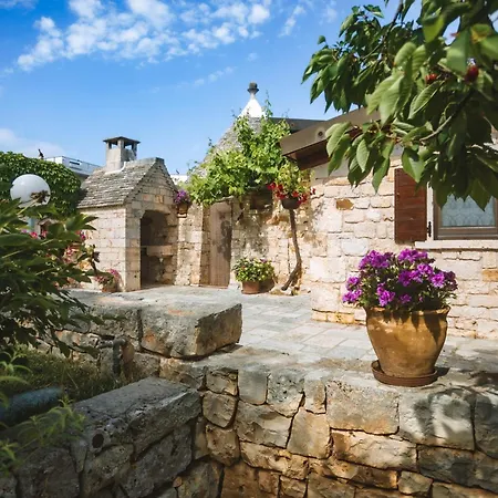 Il Giardino Degli Ulivi Bed & Breakfast 4*